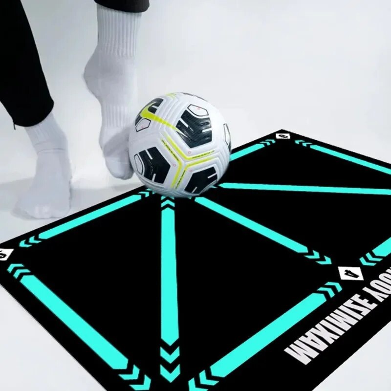 Voetbaltrainingsmat voor Kinderen met Trainingsvideos Grijs Rood 90x60cm Balcontrole Drills Oefenmat Indoor Outdoor Voetbalvaardigheden