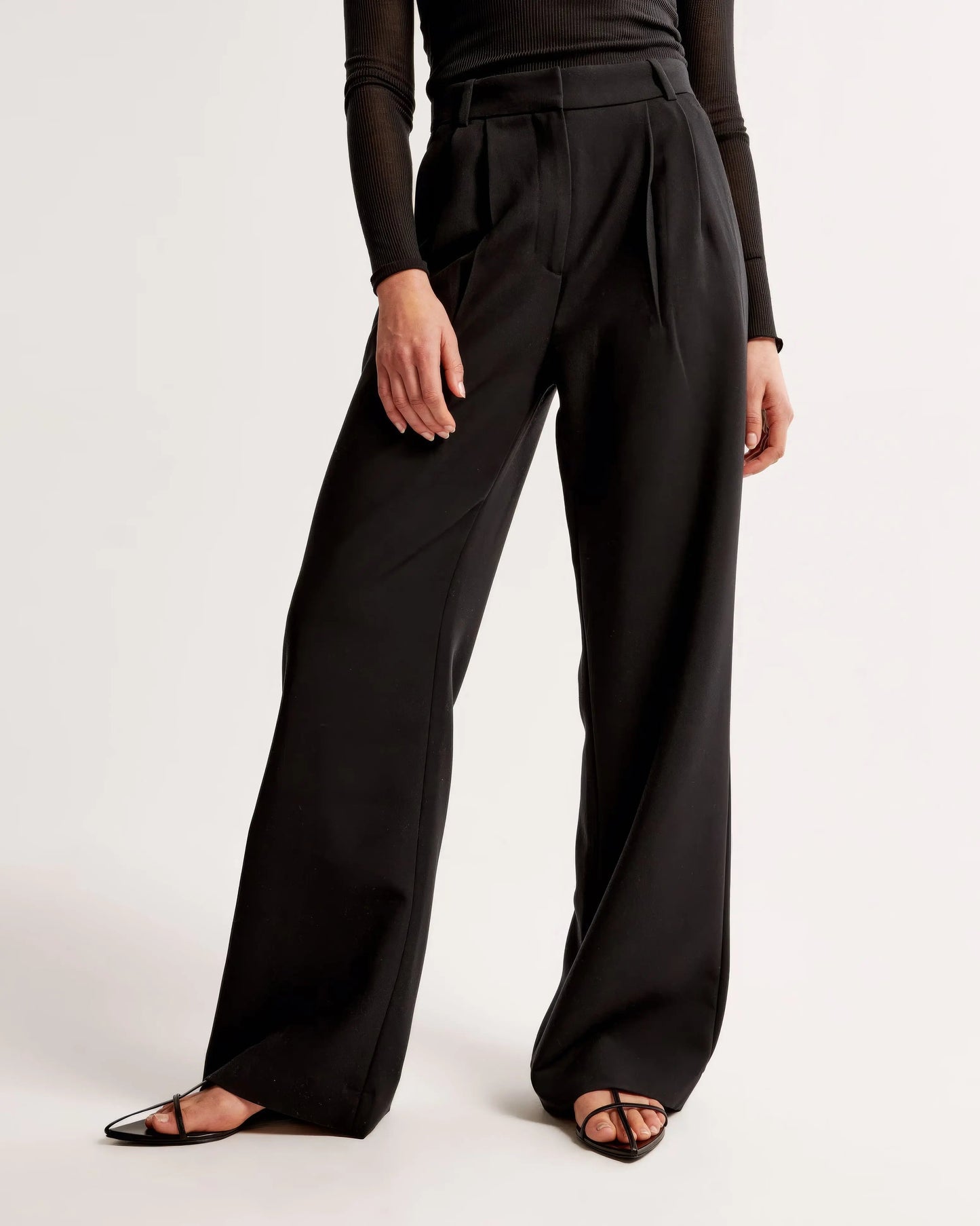Vrouwelijke Zomerbroek Stijlvolle Mia Broek Korte Broek