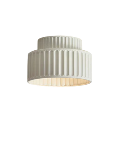 Geribde plafondlamp van hars met zachte sfeerverlichting