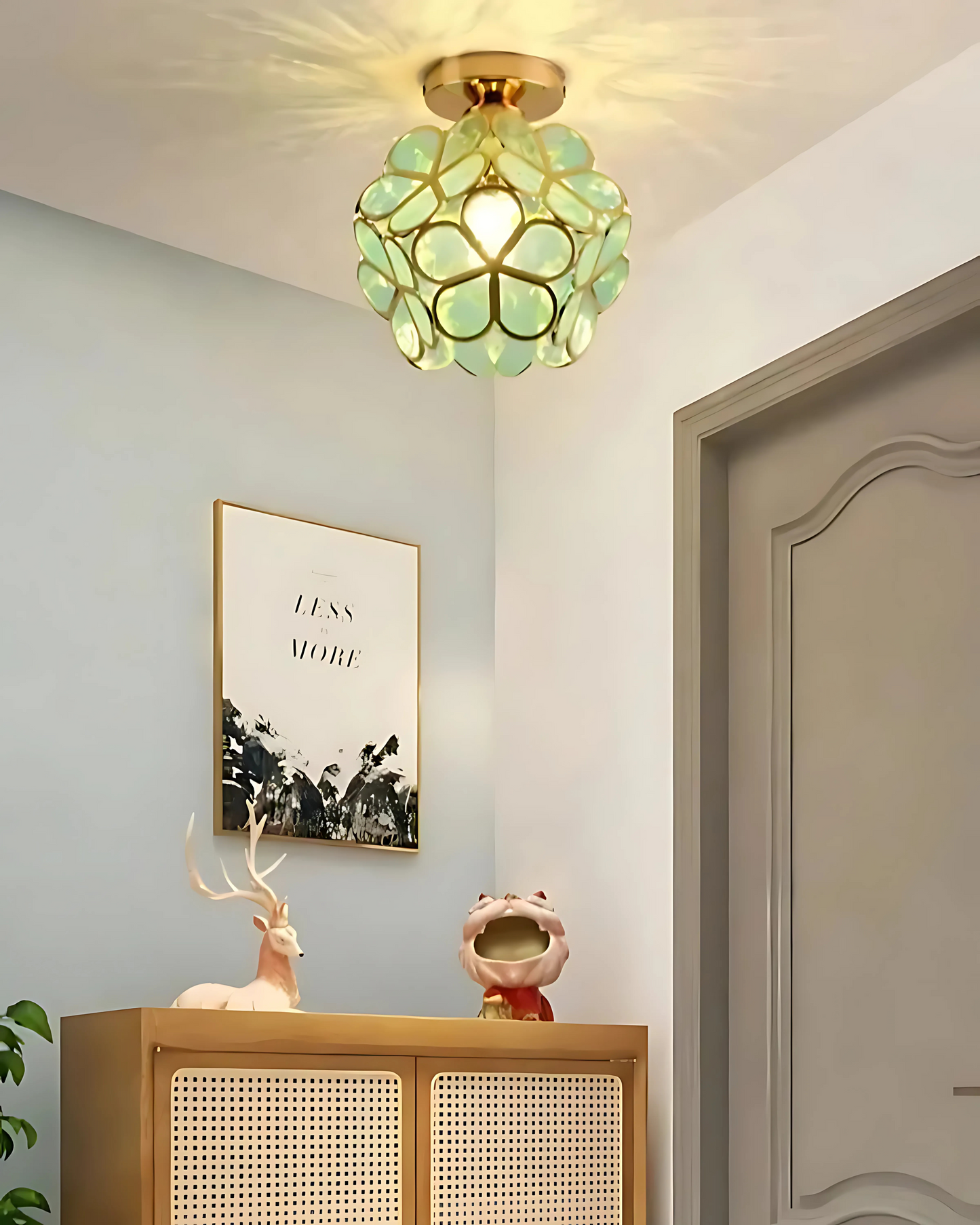 Moderne plafondlamp met bloemdesign in acryl en goudkleurig ijzer – luxe LED designlamp 20 cm