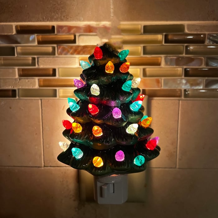 Decoratieve Verlichte Kerstboom Nachtlamp Warmwit LED Sfeerverlichting Hars voor Kerstdecoratie Slaapkamer Woonkamer