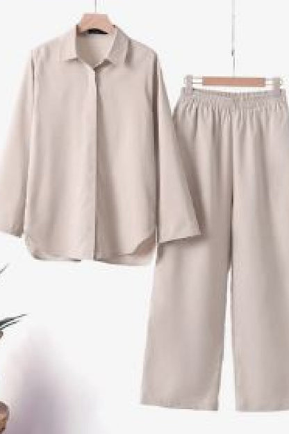 Vrouwelijke Pyjama Set met Broek en Blouse
