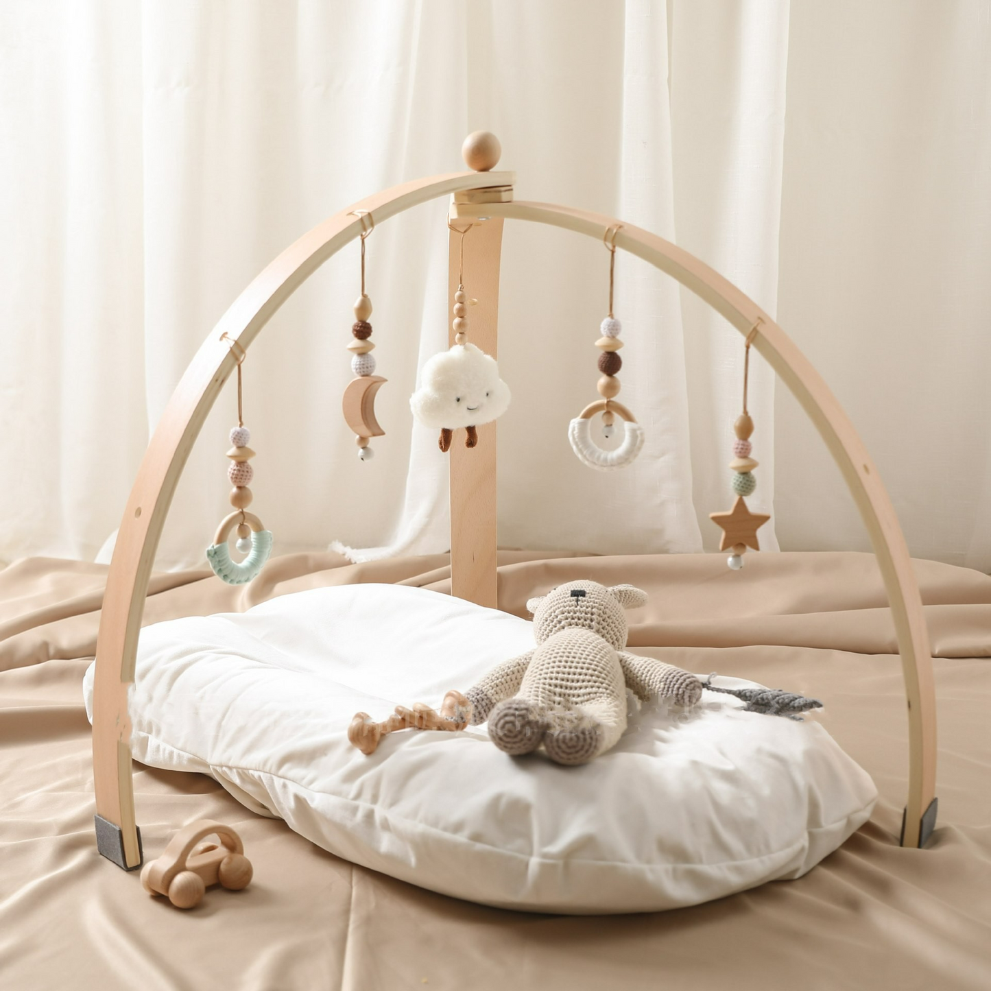 Houten Speelboog met Hangend Speelgoed voor Baby's - Stimuleert Motoriek en Zintuigen - Natuurlijk Hout - Nordic Design