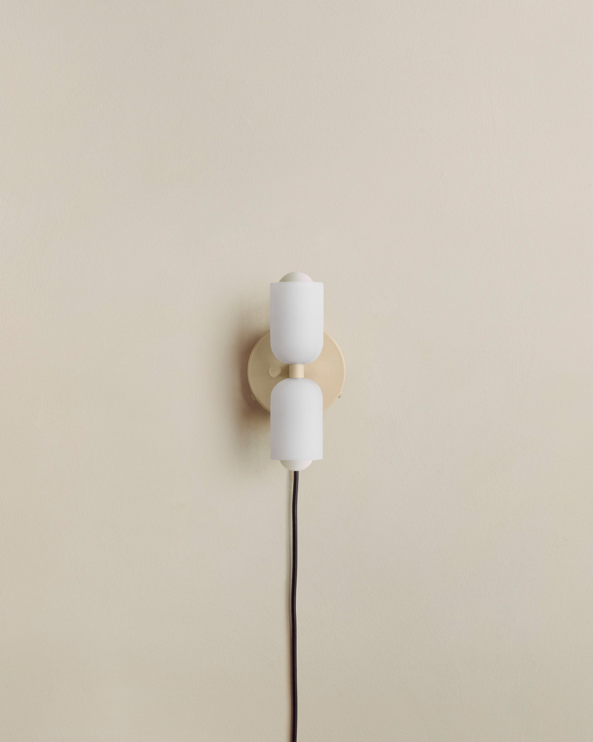 Sansoti | Wandlamp met Dubbele Glazen Kappen voor Slaapkamer en Woonkamer – E27 Wandverlichting