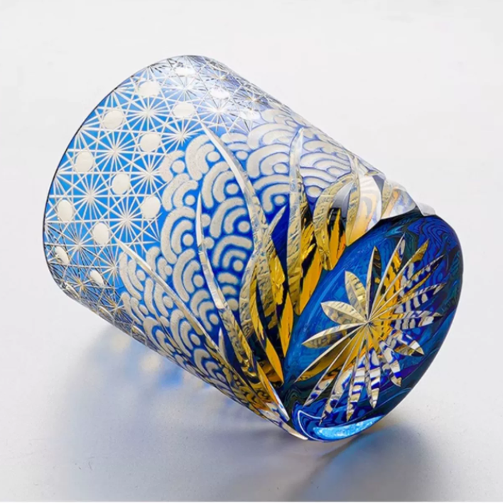 Whiskeyglas Edo Kiriko Blauw Amber Handgemaakt Sterchysant Sterrenzee Japans Kristal