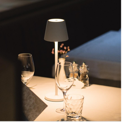 Draadloze Tafellamp met Dimbare LED-verlichting en Oplaadbare Accu | Waterdicht voor Binnen en Buiten