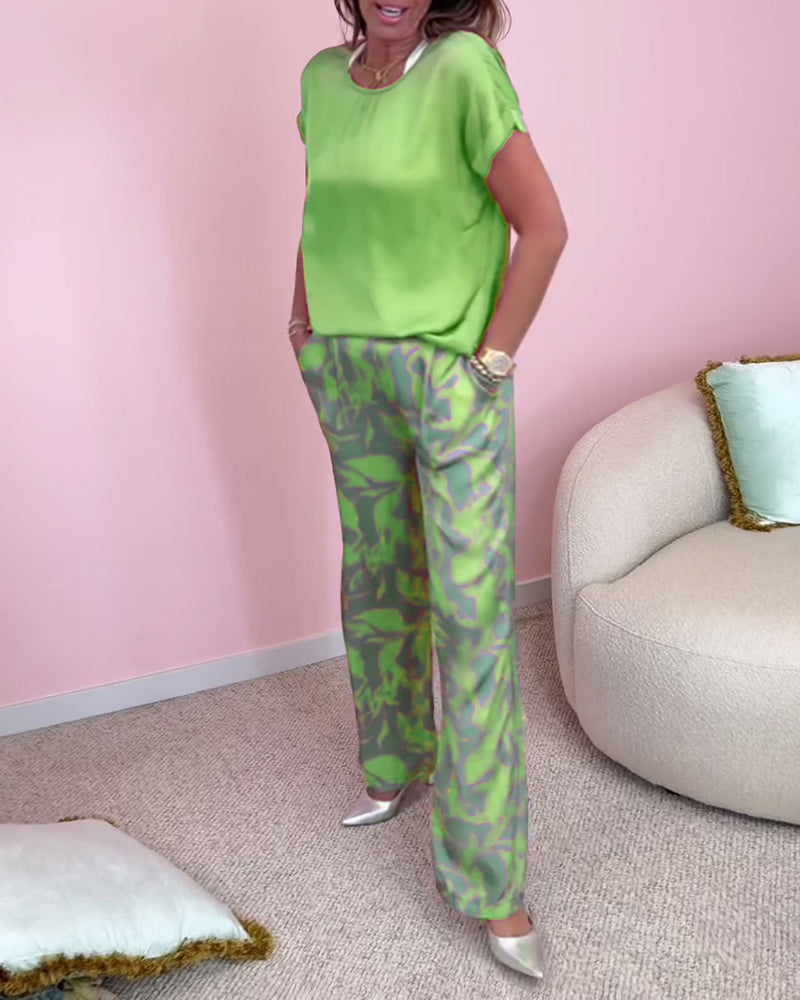 Vrouwelijke Broekpak Set Camicetta en Pantaloni