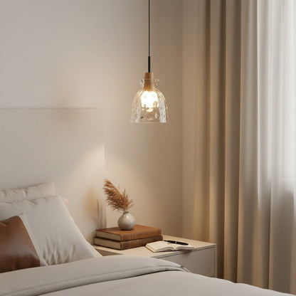 Glazen Hanglamp met Geslepen Koepel en Houten Accenten – Rustieke Eethoekverlichting