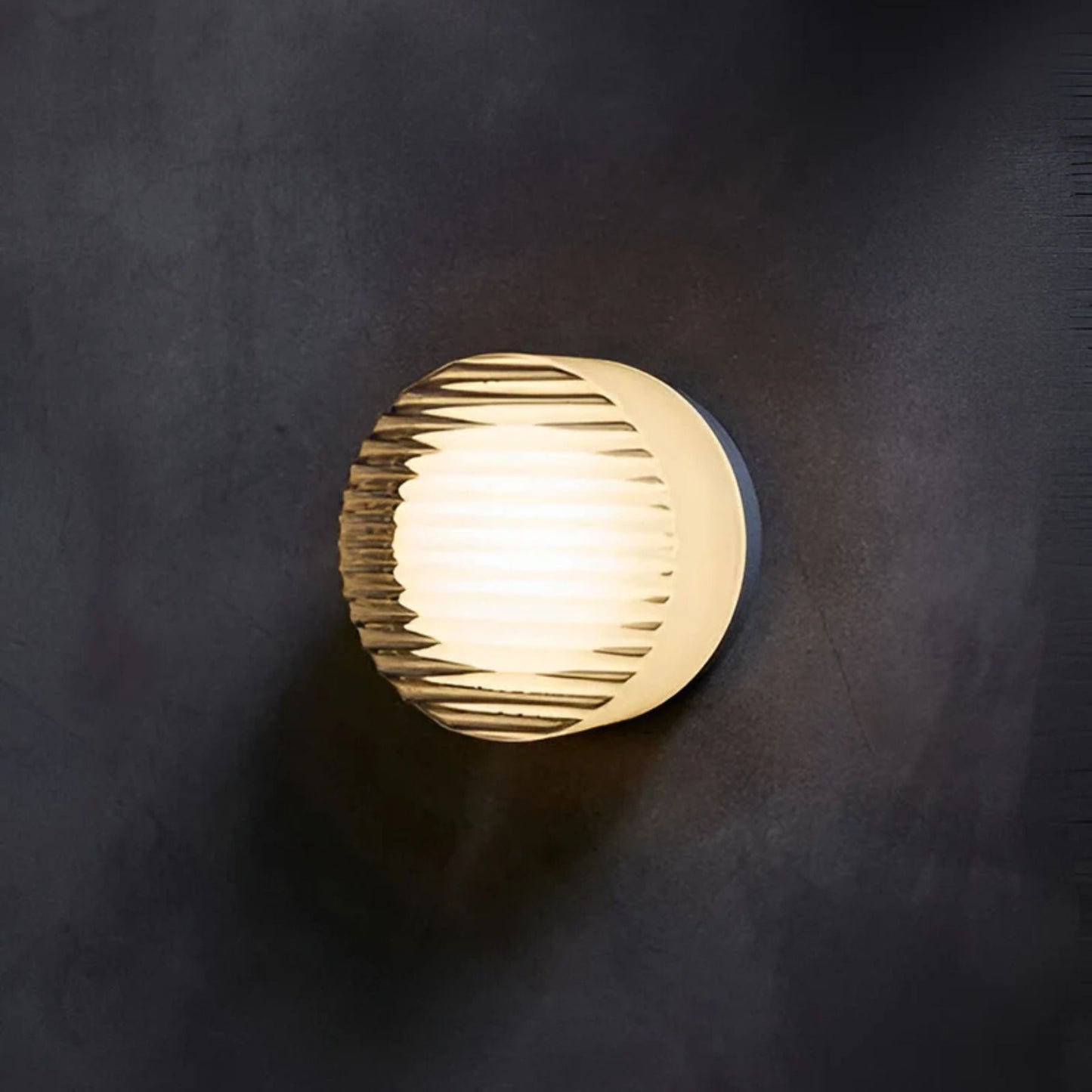 Ambrelo Wandlamp LED 13,5×8 cm Amber Slaapkamer Wandverlichting Modern Minimalistisch Scandinavisch Warm Licht Hal Woonkamer