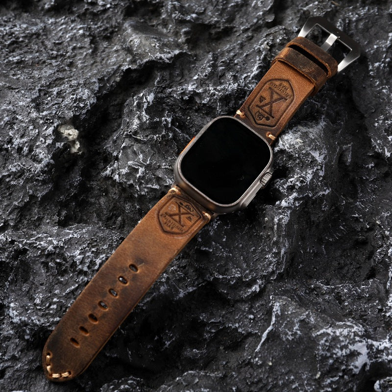 Vintage Leren Horlogeband voor Apple Watch met Handgestikte Naden en Volledig Narfleder Afwerking | Verstelbare Bandje 40-49mm voor Authentieke Retro Look Patina Ontwikkeling