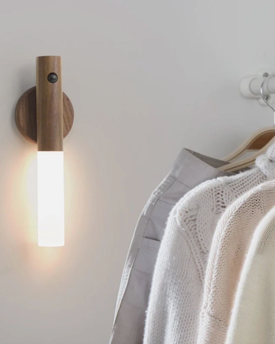 Oplaadbare Houten Wandlamp met Bewegingssensor – Dimbaar LED Nachtlampje voor Hal Gang Slaapkamer