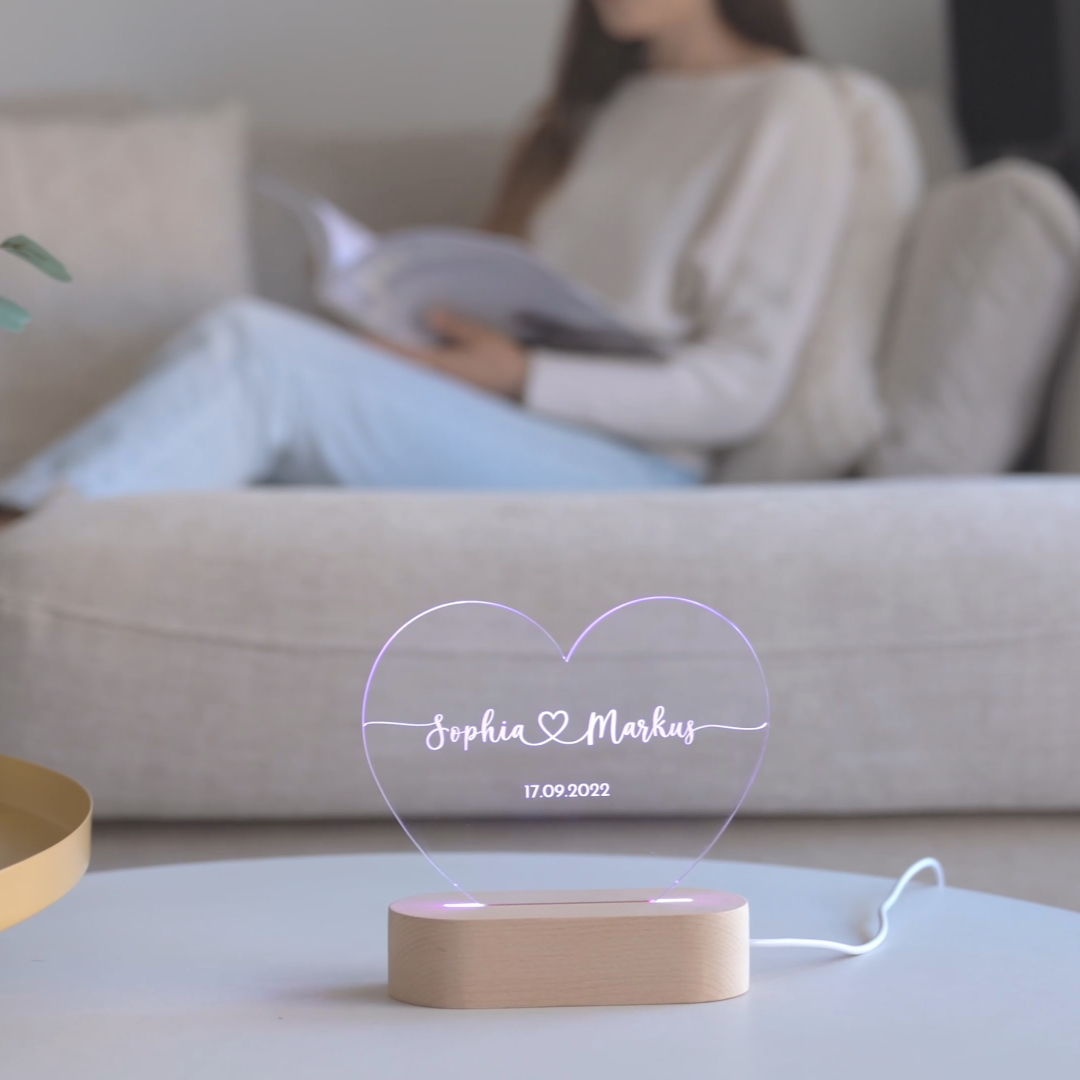 Gepersonaliseerde Nachtlamp met Namen en Datum – Romantisch Licht voor Koppels
