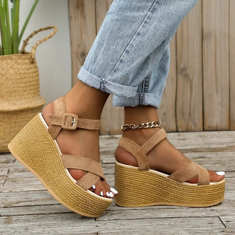 Vrouwensandalen met Sleehak Mooi en Stijlvol