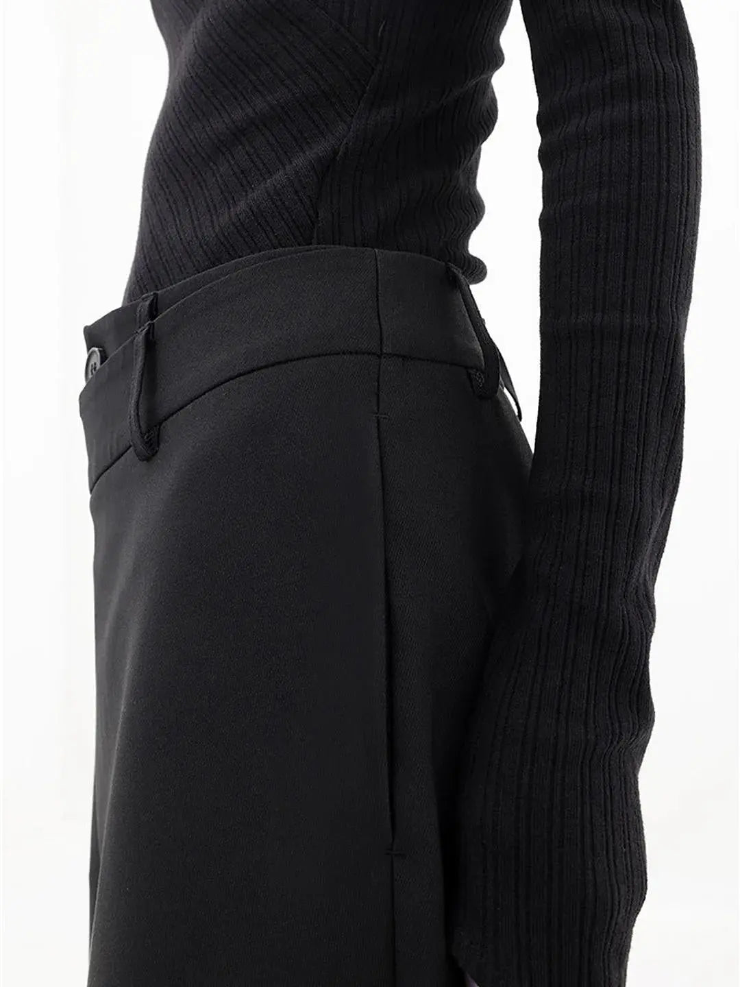 Vrouwelijke Broek Asymmetrisch Modern Design