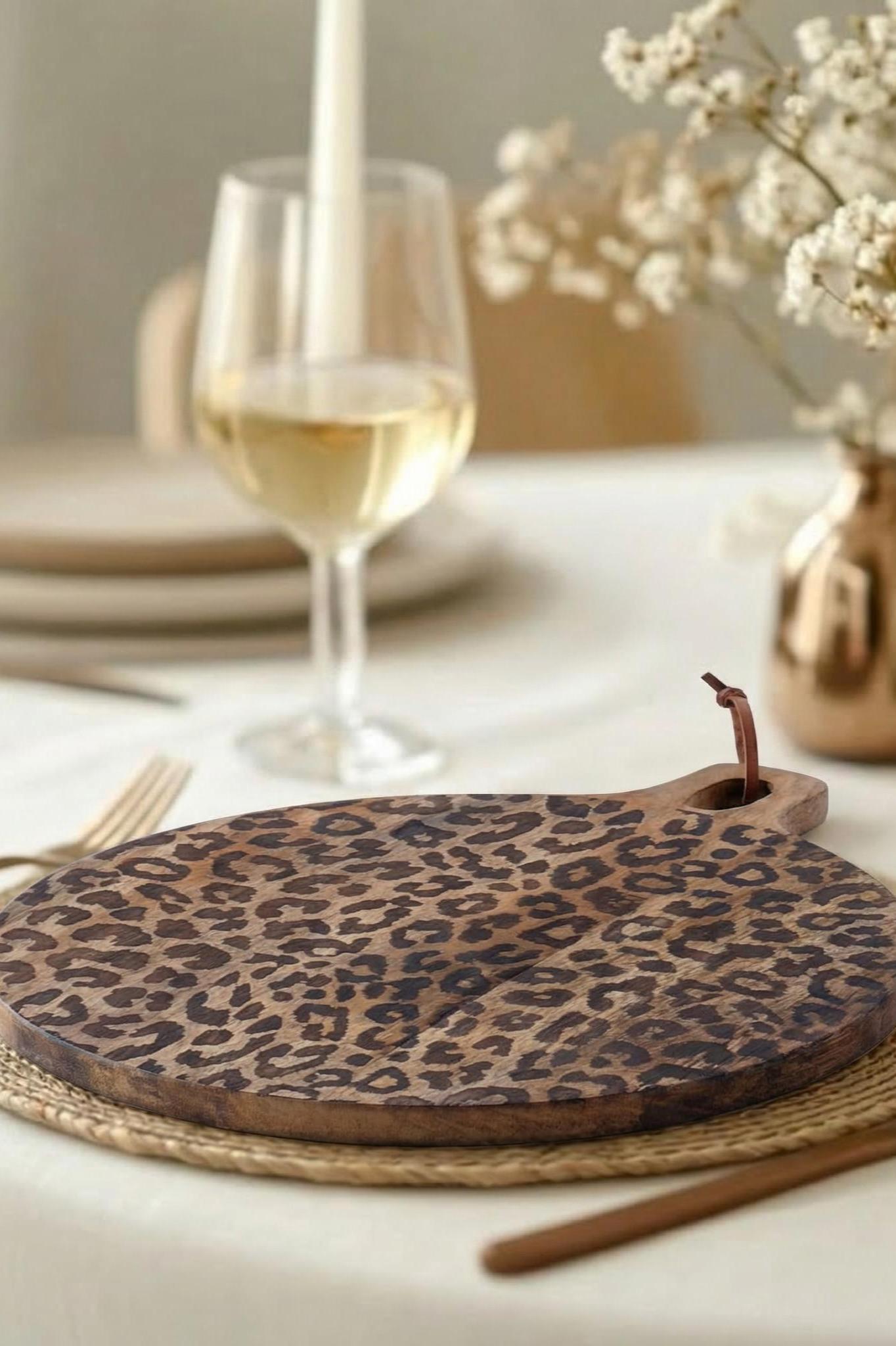 Houten Serveerplank Sapelehout Rond en Vierkant Scandinavisch Design voor Keuken en Tafel