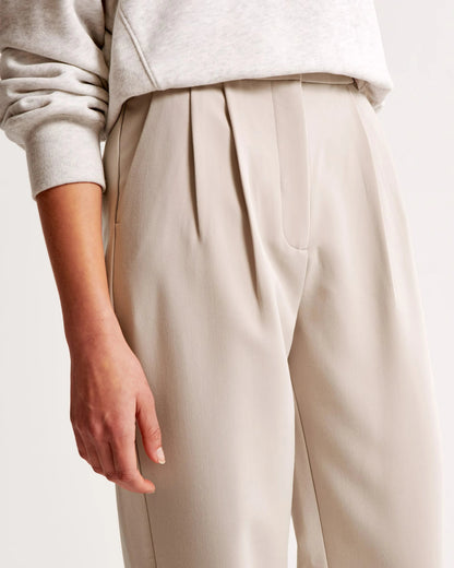 Vrouwelijke Zomerbroek Stijlvolle Mia Broek Korte Broek