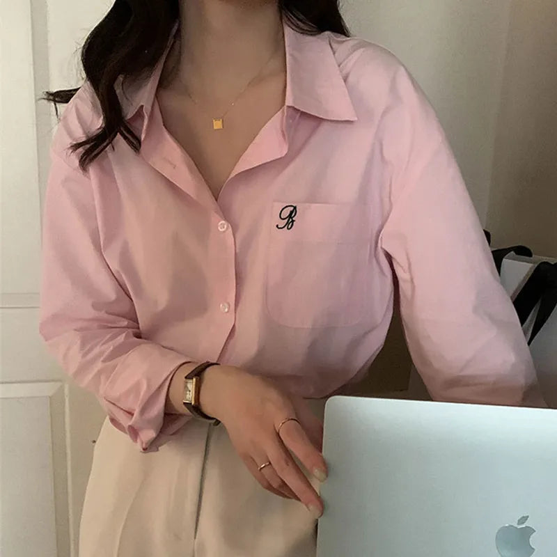 Kleurrijke Blouse met Borduurwerk Vrouwelijk Design