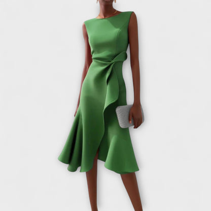 Asymmetrische Midi Jurk Zwart Gedrapeerd Design