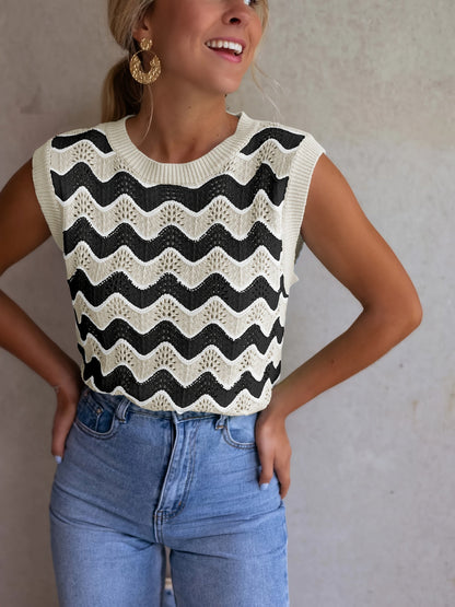Dames Mouwloos Kabelgebreid Vest Met Contrasterende Halslijn