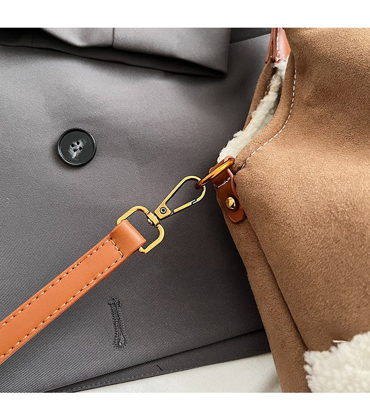Dames Suède Shopper Warm en Stijlvol Teddy Look