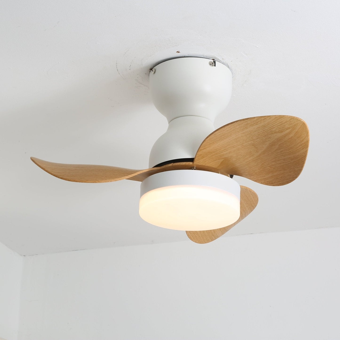 Plafondventilator met Verlichting Ø55 cm Moderne Ventilator met 6 Snelheden 3 Lichtinstellingen LED-Ventilator voor Woonkamer Slaapkamer