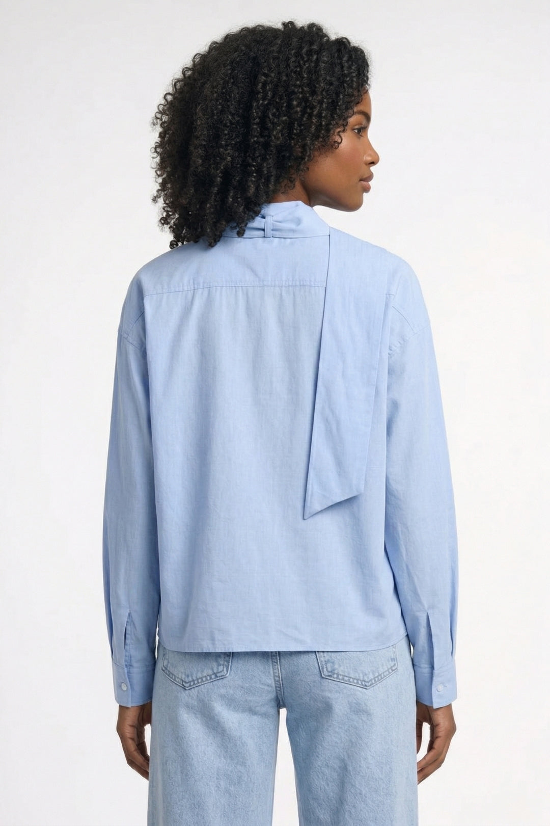 Dames Blouse met Strikdetail en Klassieke Kraag Elegante Snit