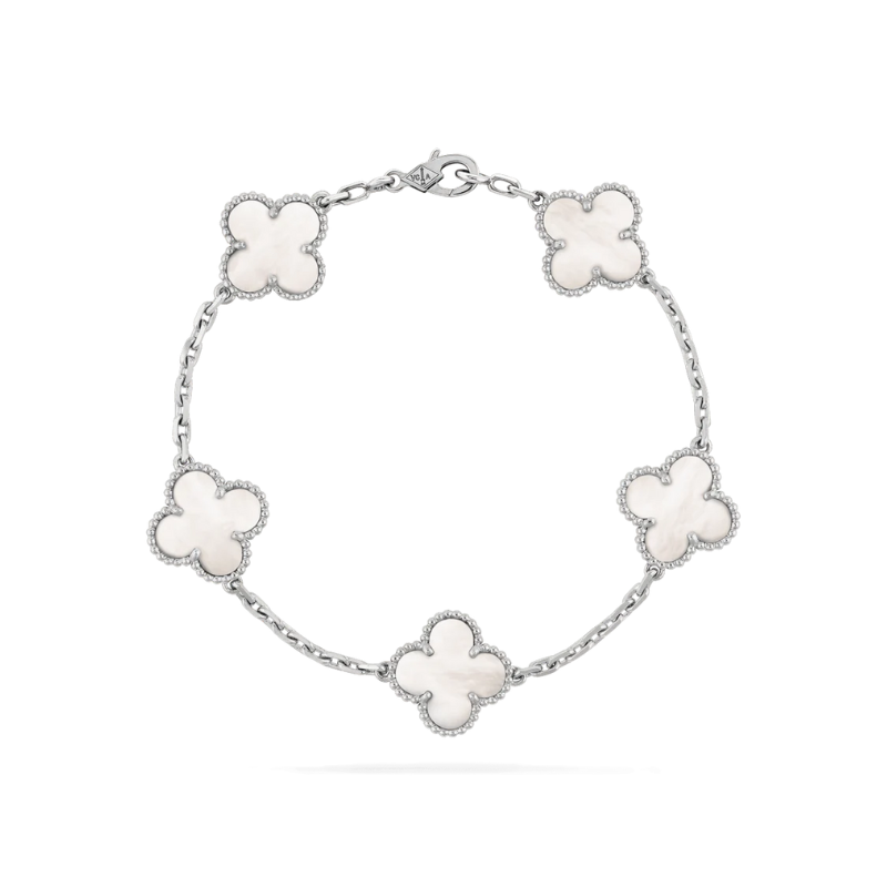 Elegante Armband met Zwarte Details – Luxe Sieraden voor Elke Gelegenheid