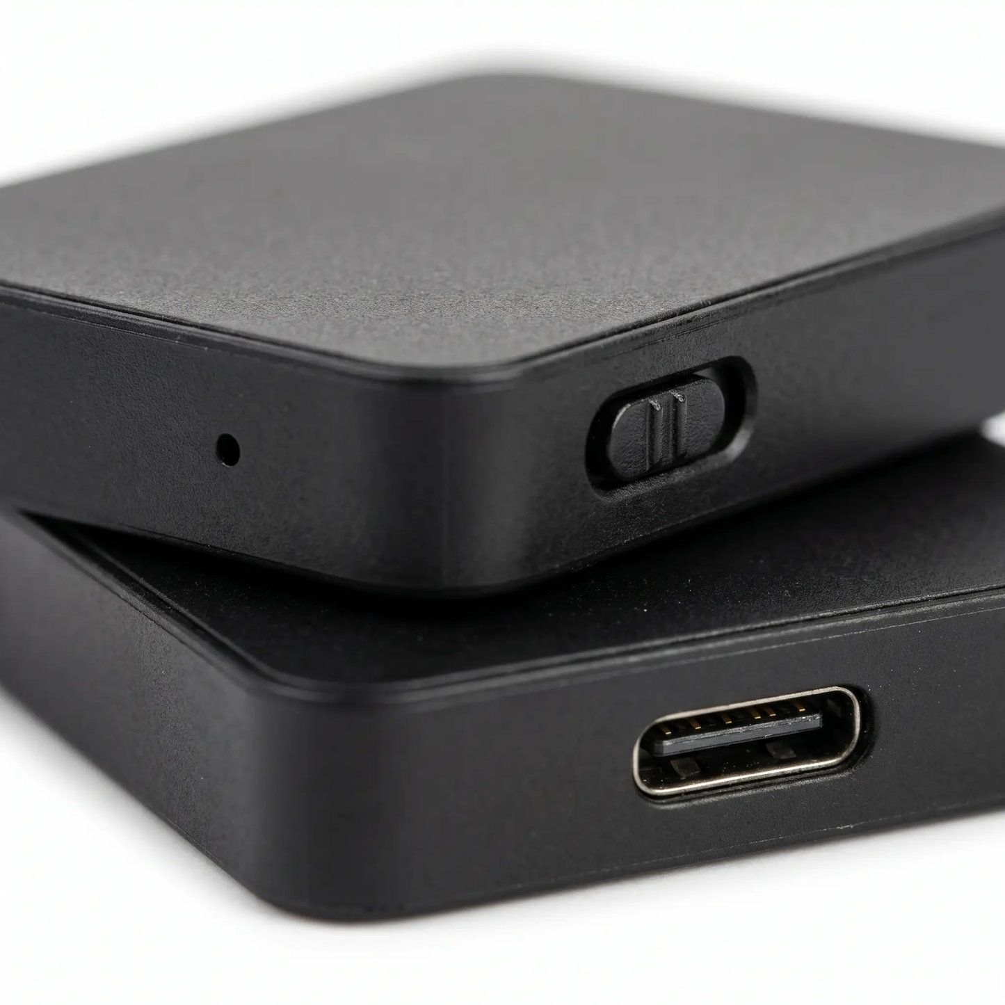 Compacte Spraakrecorder met Geluidsactivatie – Klein 16GB Dictafoon met 50 Uur Batterij en Ruisonderdrukking voor Vergaderingen, Interviews en Notities