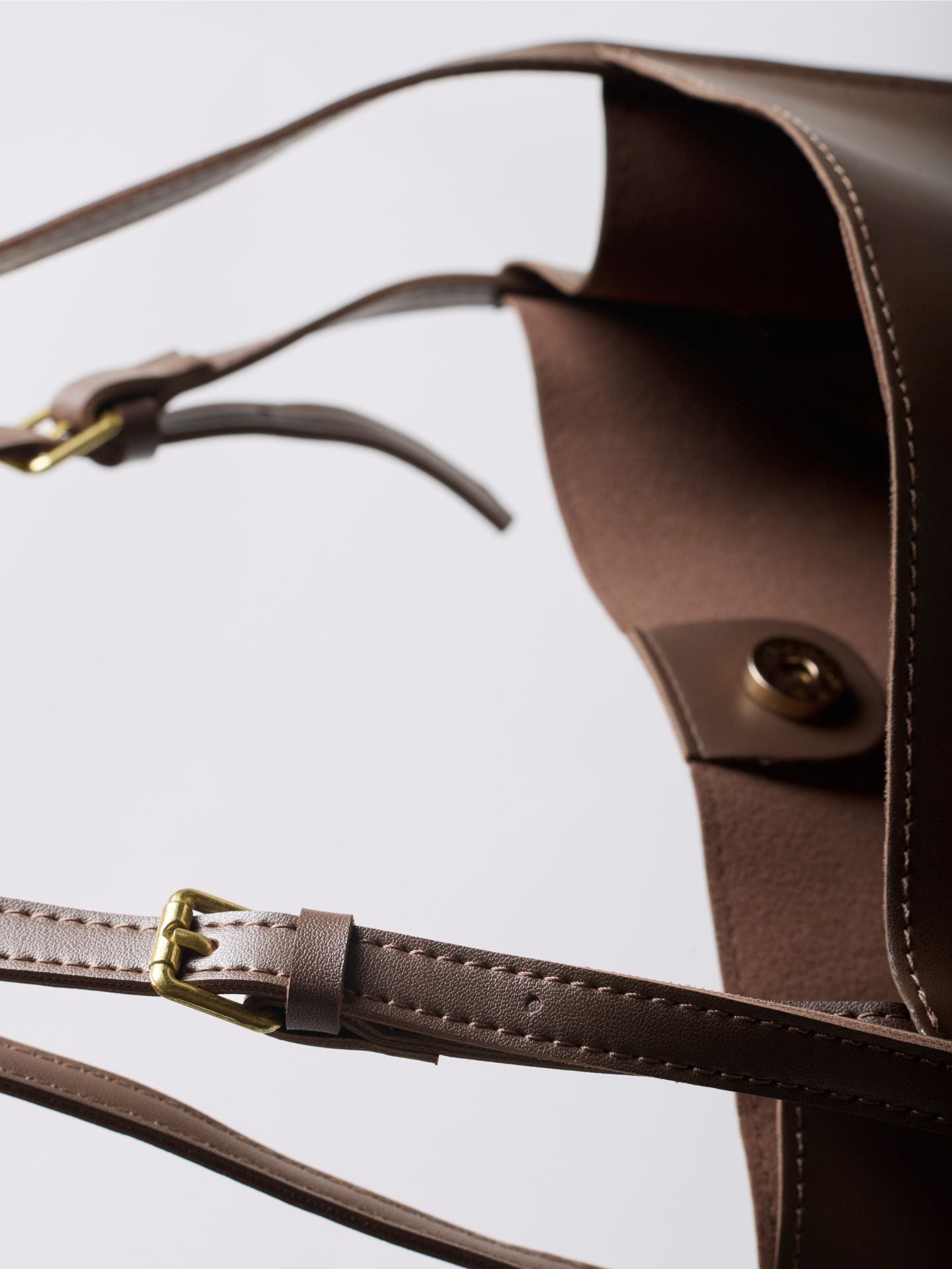 Vegan Leren Schoudertas Halfrond Elegant Ruim