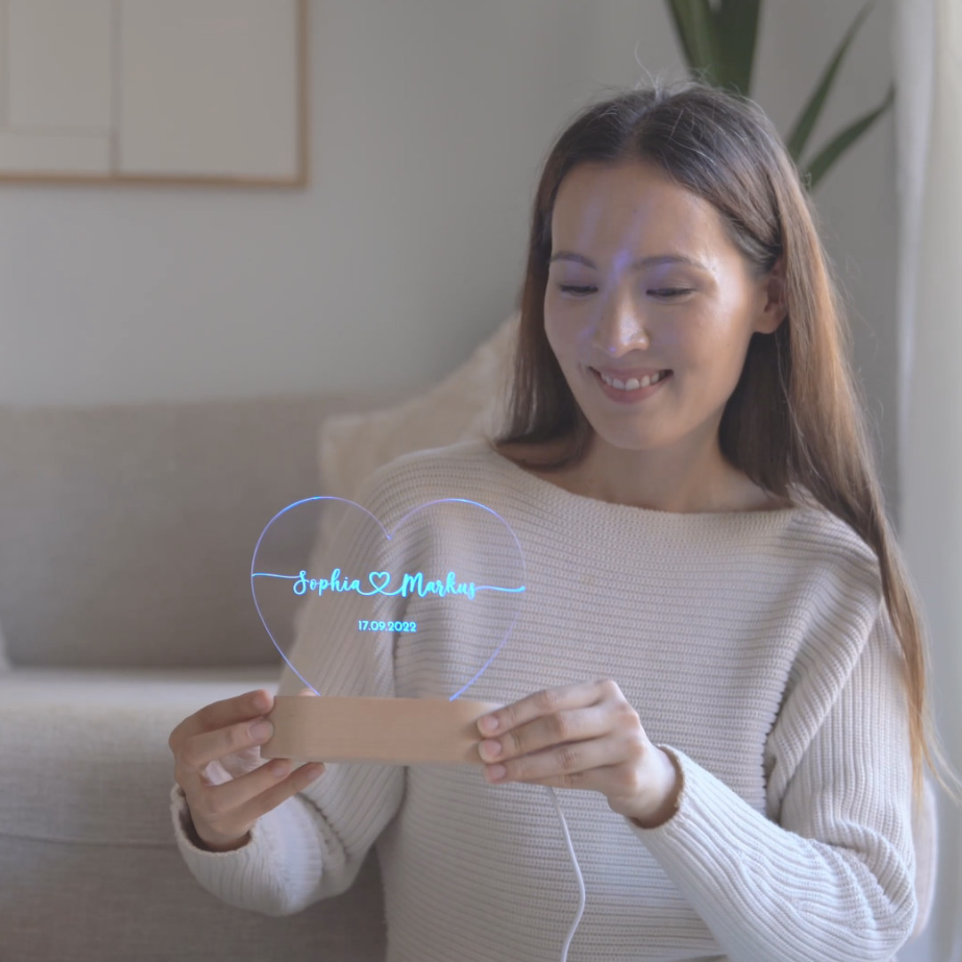 Gepersonaliseerde Nachtlamp met Namen en Datum – Romantisch Licht voor Koppels