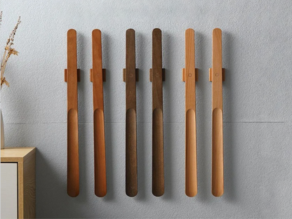 Houten Schoenlep met Lange Handgreep en Magnetische Houder 55 cm
