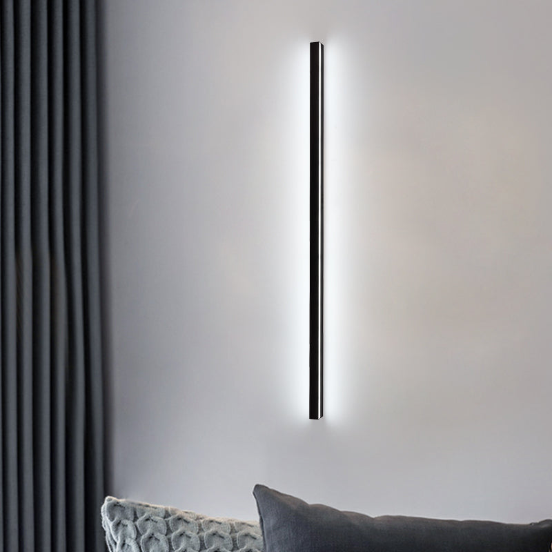 Minimalistische Lineaire Wandlamp Met Geïntegreerde LED Verlichting En Modern Design