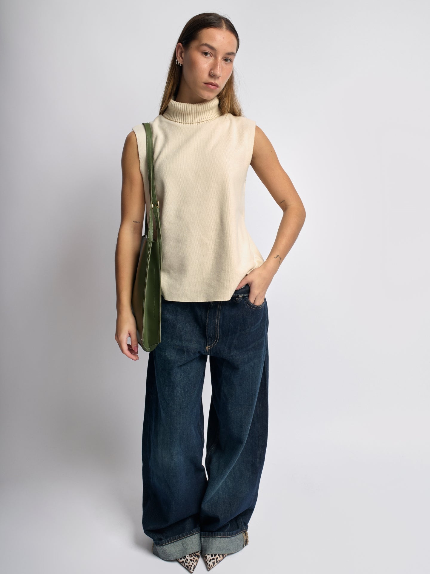 Vegan Leren Schoudertas Halfrond Elegant en Ruim