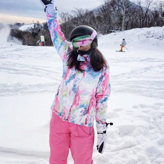 Dames Ski Jas Waterdicht Warm met Trendy Print → Dames Ski Jas Waterdicht en Warm - StudioMarella