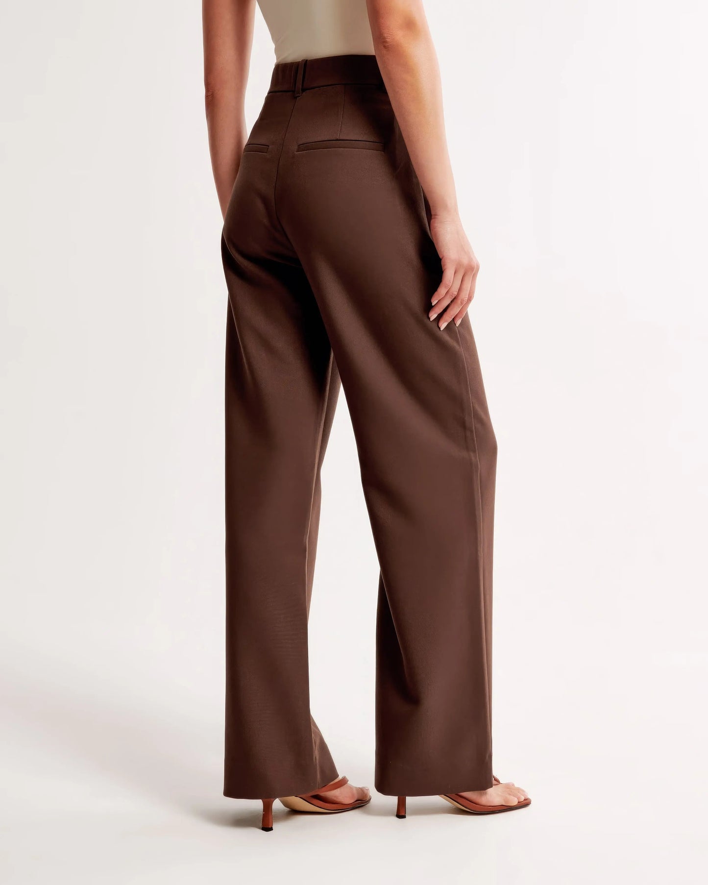 Vrouwelijke Zomerbroek Stijlvolle Mia Broek Korte Broek