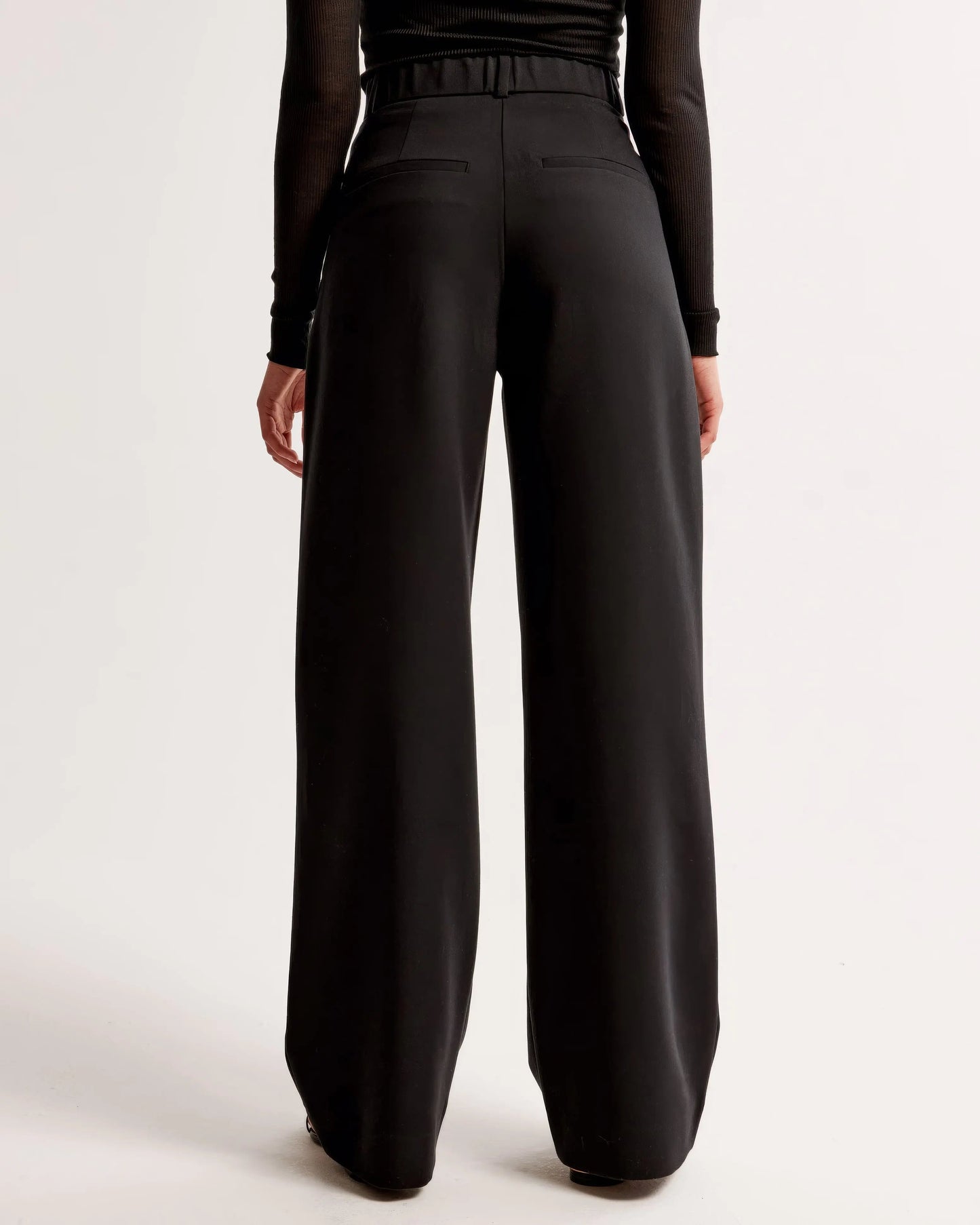 Vrouwelijke Zomerbroek Stijlvolle Mia Broek Korte Broek