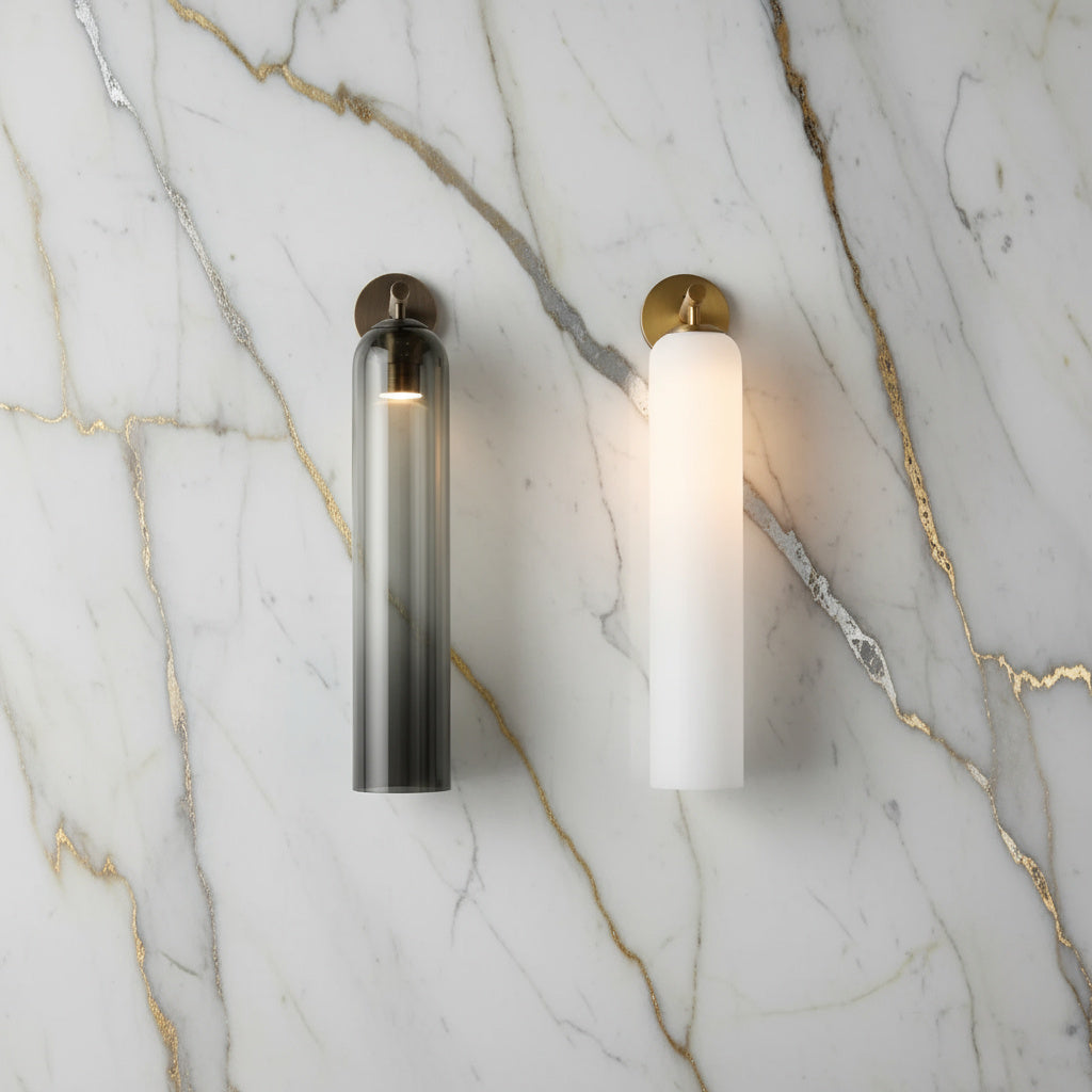 Glazen Wandlamp met Gouden of Zwarte Armatuur – Moderne Verlichtingstoevoeging