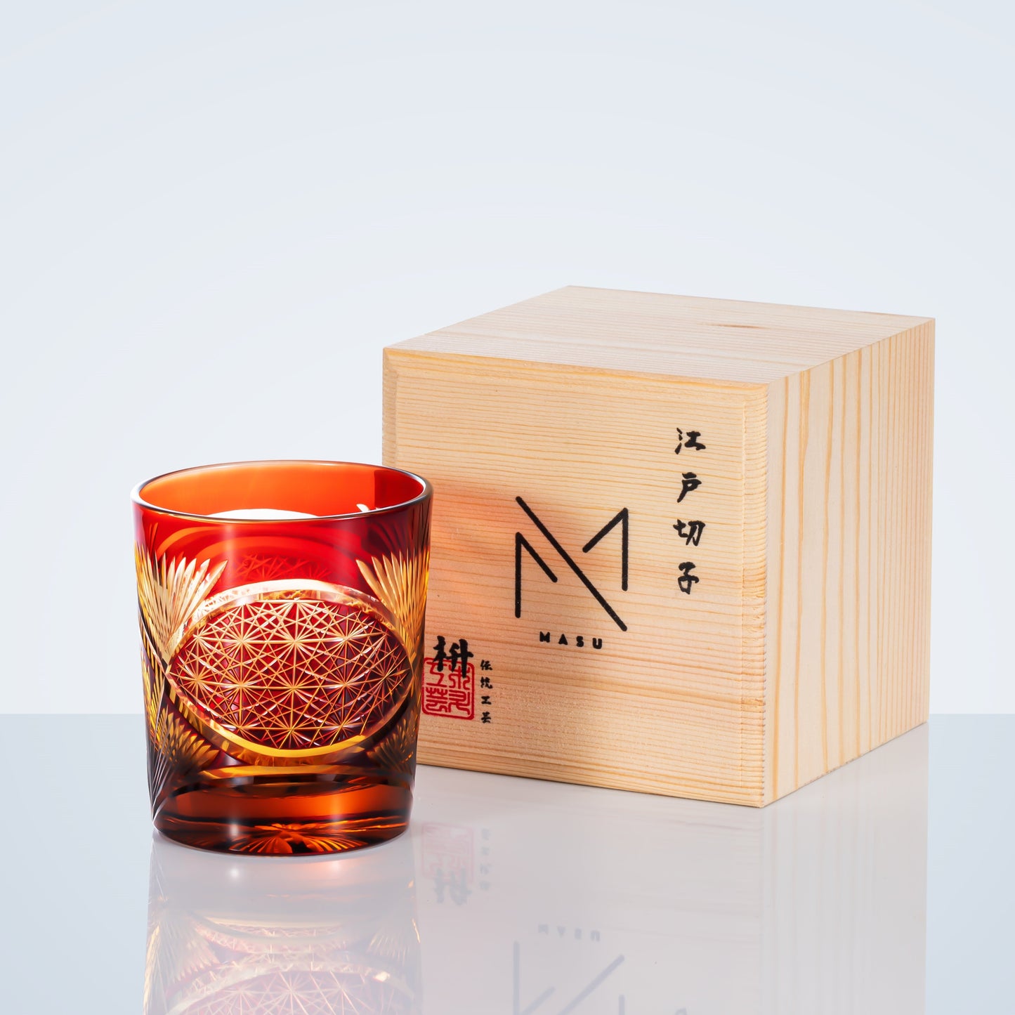 Whiskeyglas Edo Kiriko Kraanvogelveer Amber Handgemaakt Japans Kristal Houten Doos