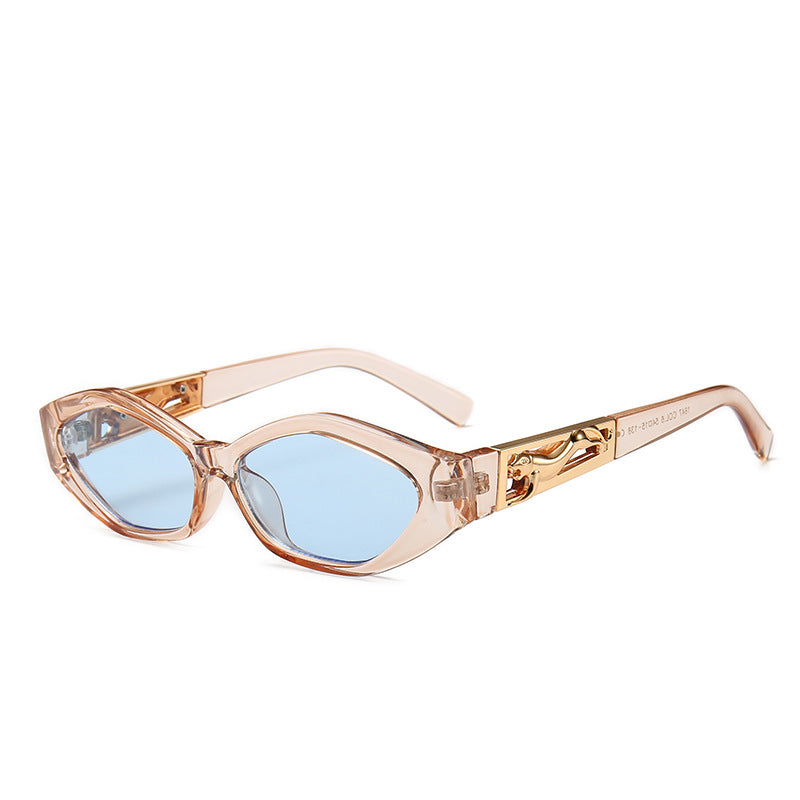 Dames Zonnebril Cat Eye met Statement Pootjes Hoekig Design