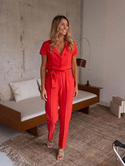 Vrouwelijke Jumpsuit Met V-Hals en Patchwork Stof