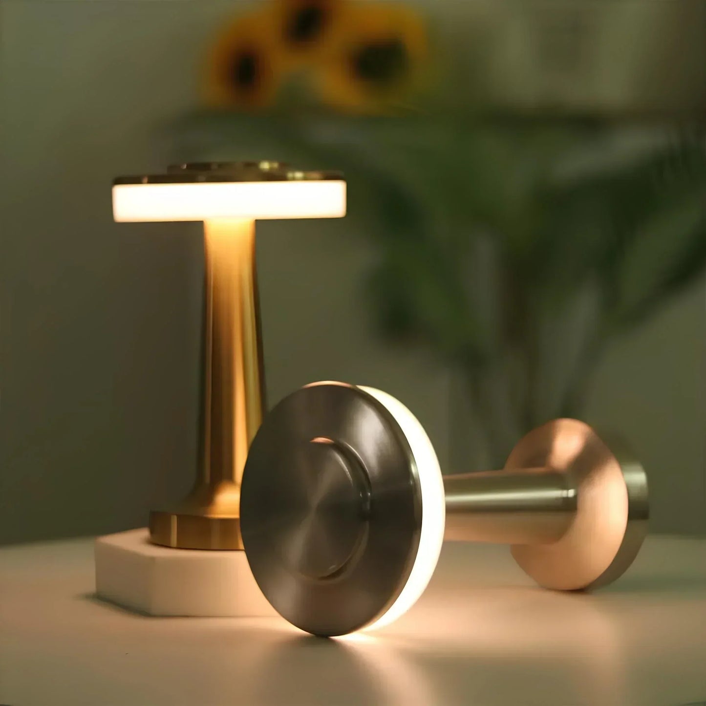 Tafellamp Draadloos Oplaadbaar Dimbaar Metaal LED 3 Lichtkleuren USB-C Goud Zilver Zwart Retro Restaurant Bar Nachtkastje Sfeerlamp Draagbaar