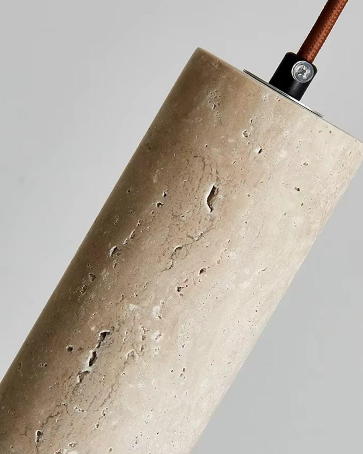 Natuurlijke travertin hanglamp met cilindervormig design voor eetkamer en hal – Japandi natuursteen verlichting