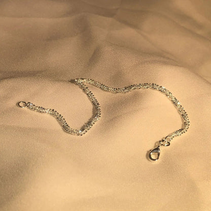 Sterlingsilveren Armband Waterinspiratie Elegant Glanzend Handgelenkaccessoire Dames Tijdloos Moderne Sieraden