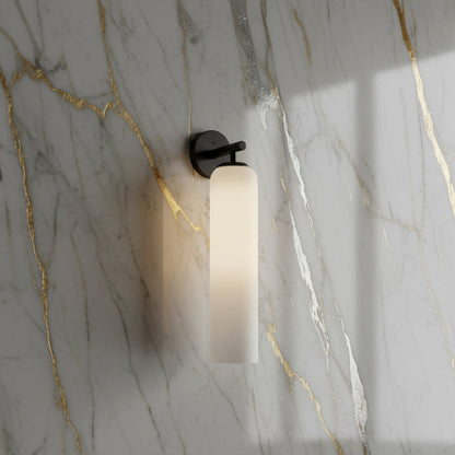 Glazen Wandlamp met Gouden of Zwarte Armatuur – Moderne Verlichtingstoevoeging