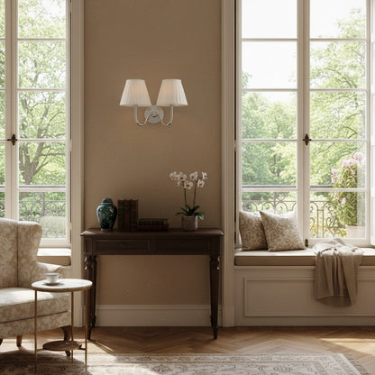 Wandlamp met Geplisseerde Stoffen Kap – Klassieke Verlichting voor Slaapkamer en Woonkamer