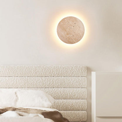 Wandlamp met Natuursteen – Minimalistische Verlichting in Travertijn met Indirecte Lichtstraal voor Sfeervolle Wandaccentuering