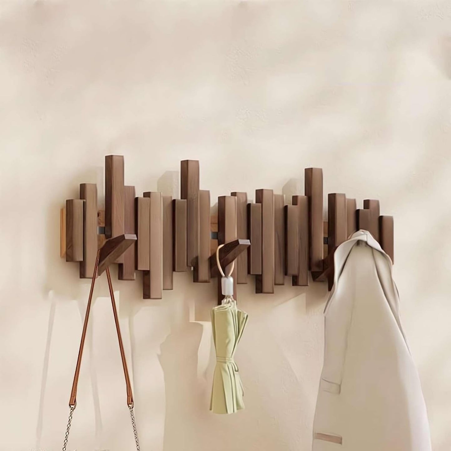 Wandkapstok met Magnetische Opvouwhaken - Scandinavisch Design - 4 tot 10 Haken - Modern Essenhout of Walnoot - Ruimtebesparend Hallway Organizer - Sleutellochophanging
