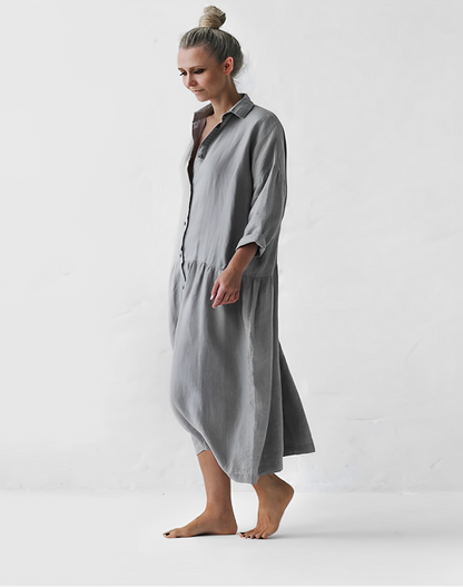 Elegante Grijze Vrouwelijke Jurk Stijlvol en Chic - StudioMarella