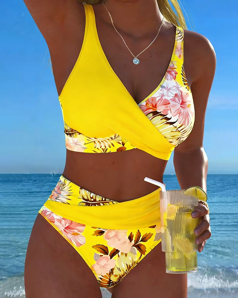 Dames Bikini Set Met Split En Bloemenpatroon