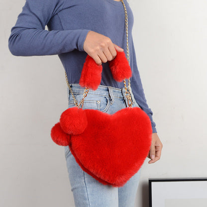 Dames Handtas Plush Hartvorm met Ketting Sluiting - StudioMarella